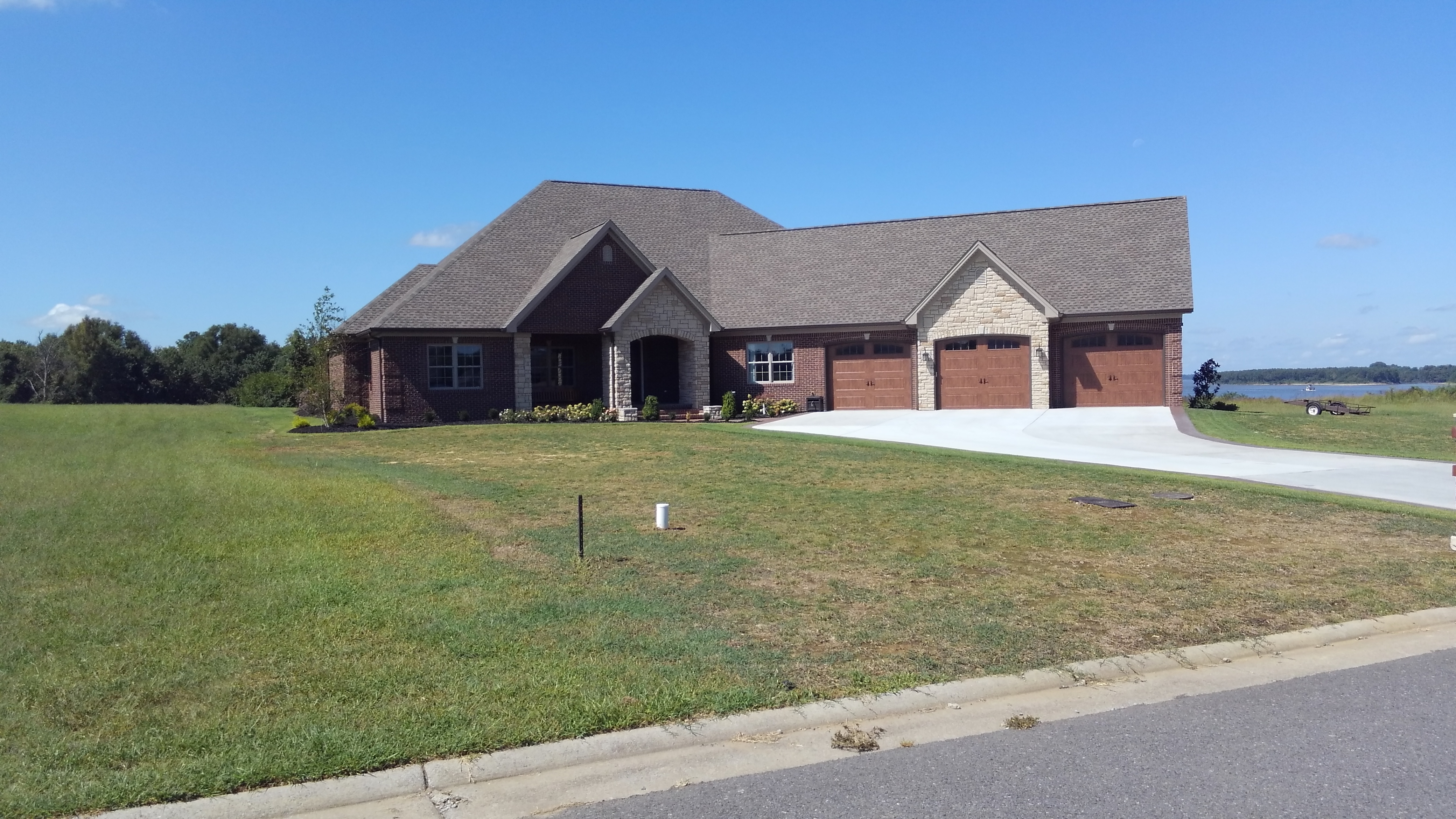 Roofing project photo 20